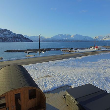Alpan Apartments, Lyngenfjord Olderdalen Buitenkant foto