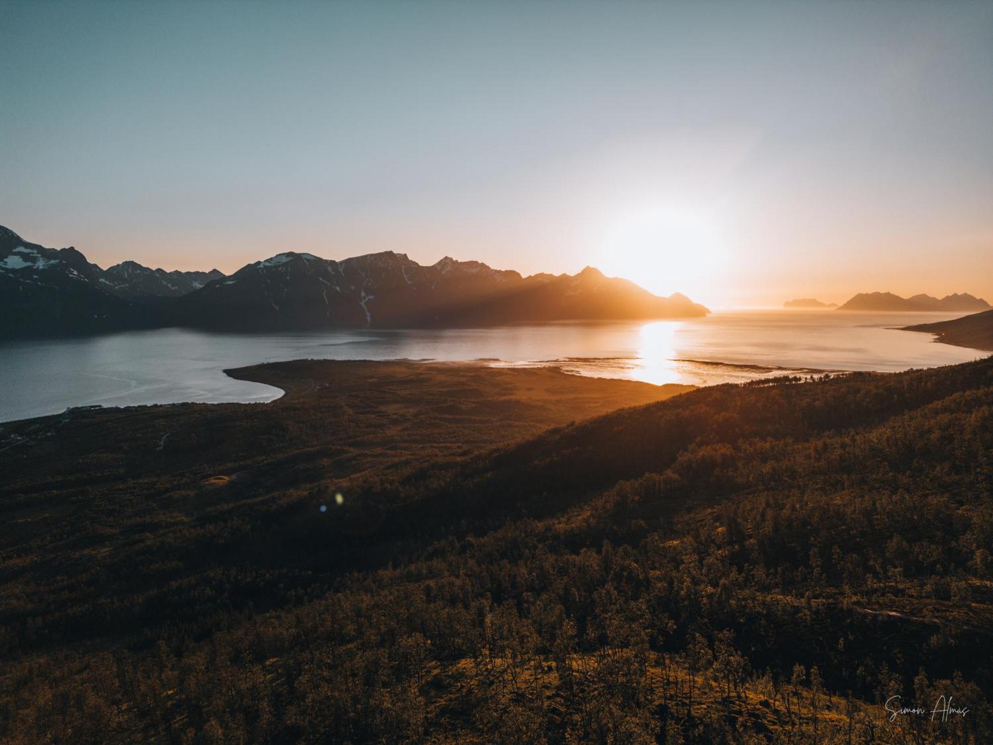 Alpan Apartments, Lyngenfjord Olderdalen Buitenkant foto