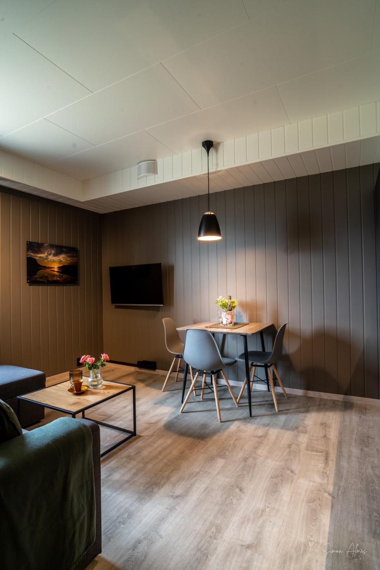 Alpan Apartments, Lyngenfjord Olderdalen Buitenkant foto