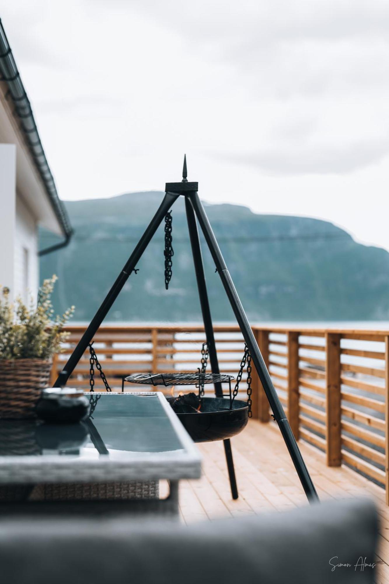 Alpan Apartments, Lyngenfjord Olderdalen Buitenkant foto